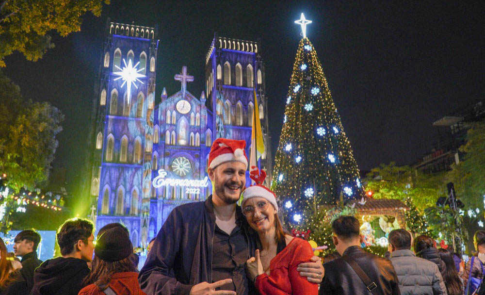 Christmas in Hanoi: The Best 4 Joyful Spots